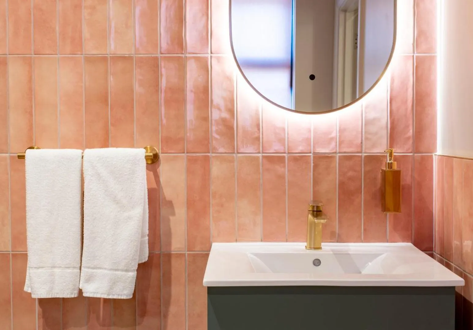 Guest house The Woodquay Townhouse Hotel Galway