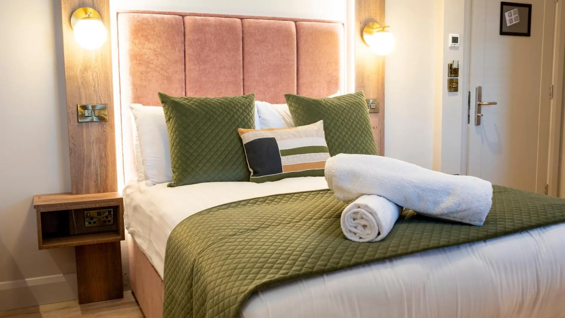 The Woodquay Townhouse Hotel Galway Guest house
