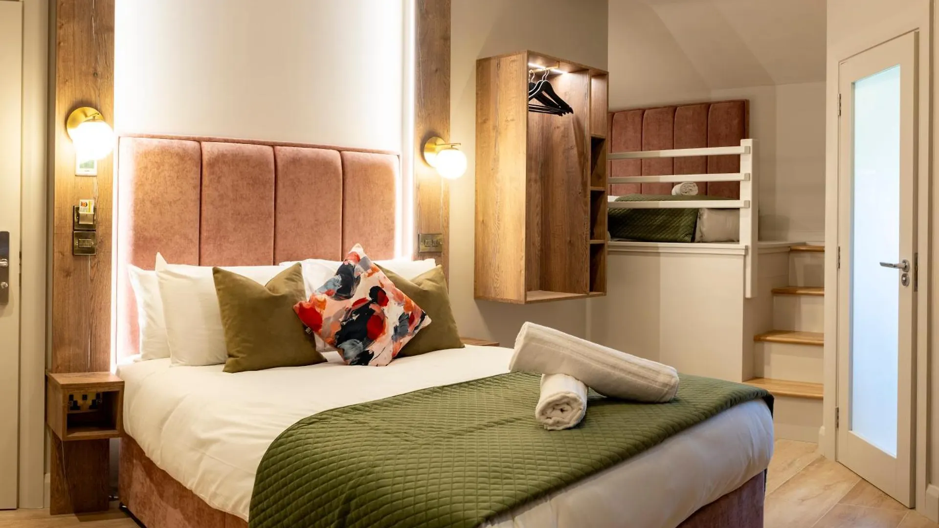 게스트하우스 The Woodquay Townhouse 호텔 골웨이